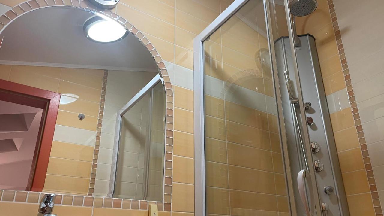 Madonca Rooms & Restaurant Nova Gorica Luaran gambar