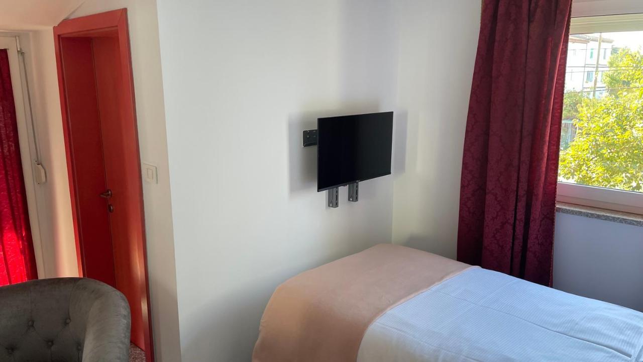 Madonca Rooms & Restaurant Nova Gorica Luaran gambar
